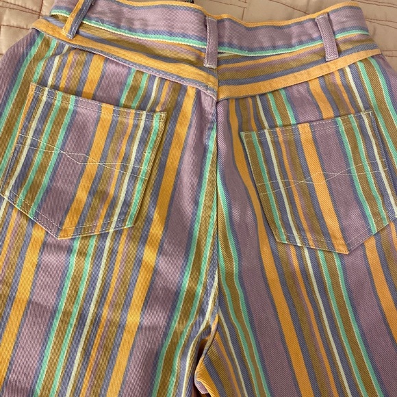NWT Missguided Striped Shorts - Picture 9 of 9